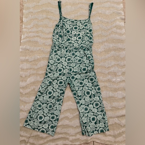 Vada Winter Green Floral Sunflower Jumpsuit, size 3X (20-22) - Picture 2 of 6